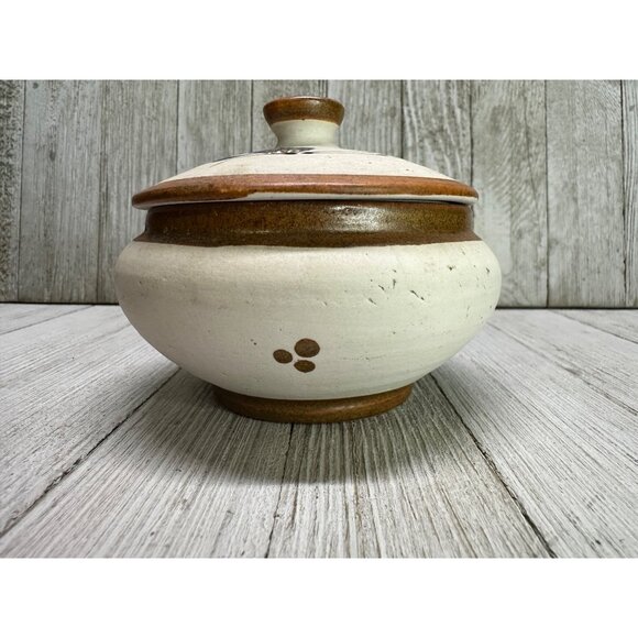 Vintage Mexican Tonala Trinket Dish with Blue Floral Accents 4" Diameter 3" Tall - Picture 6 of 14